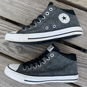 mothermoonbright Converse Chuck Taylor All Star
Madison Mid shoes
